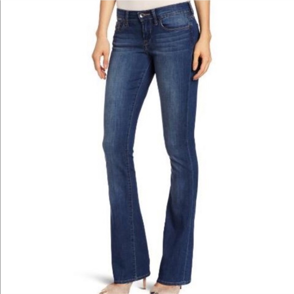 Lucky Brand Sofia boot cut 6/28 R